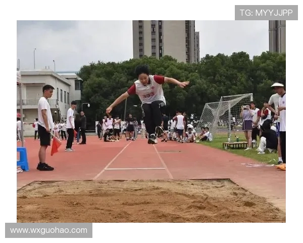 激情燃动赛场青春挥洒汗水见证体育竞技无限精彩瞬间