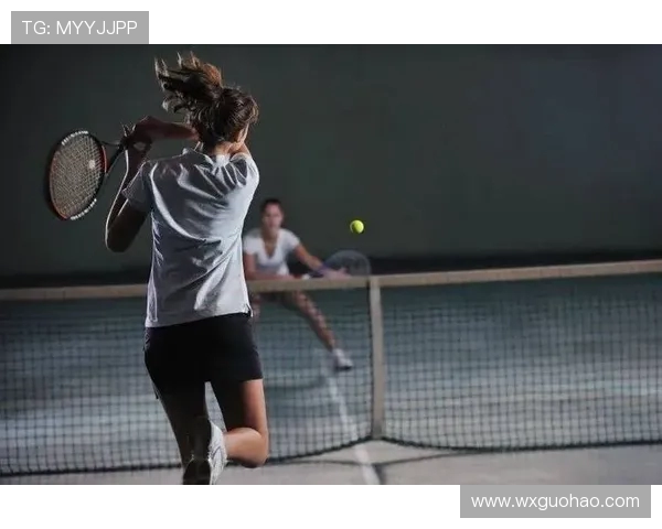 从网球赛场到人生舞台探寻运动精神与奋斗激情的深刻力量 从网球赛场到人生舞台探寻运动精神与奋斗激情的深刻力量