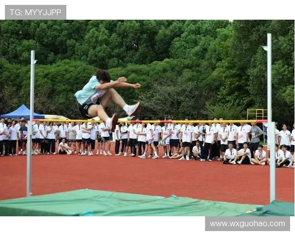 奋勇拼搏激情燃烧展现青春力量的国际体育竞技盛会