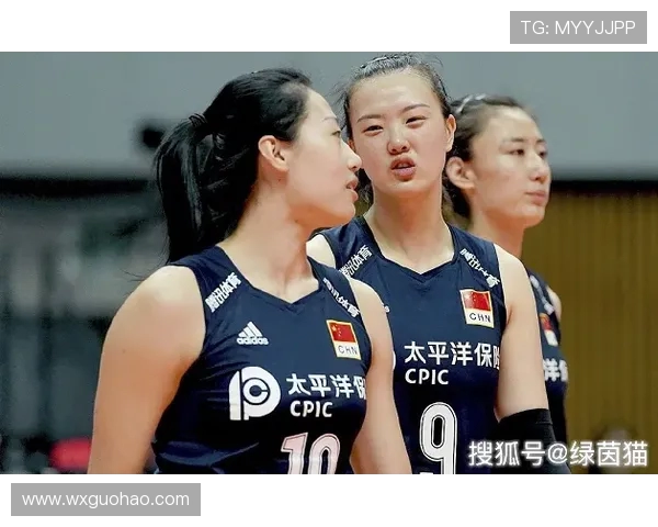 上海排球队以58分领跑世界杯积分榜展现强大实力与团队合作精神