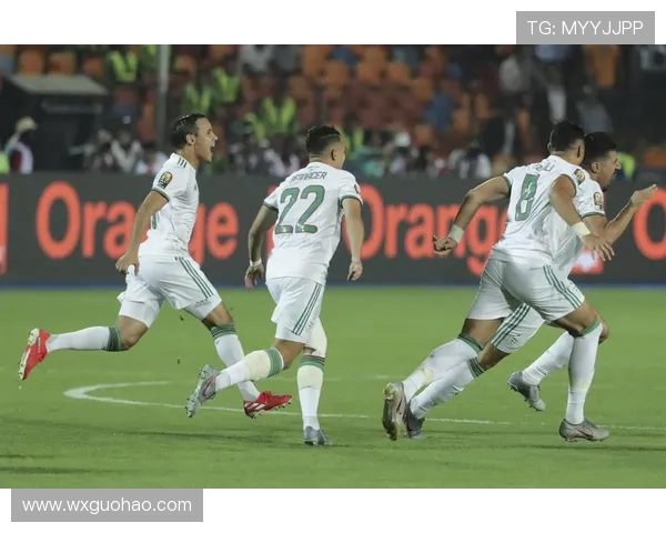 塞维利亚与阿尔及利亚的精彩对决展现足球魅力与激情碰撞